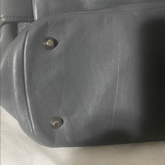 Elaine Turner Gray Leather with Gold Hardware Satchel - Picture 5 of 8